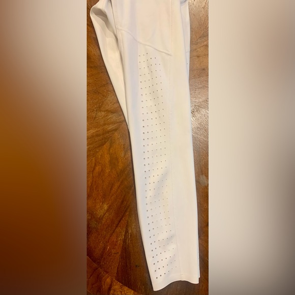 ATHLETA White Zip Pocket Perforated Legging - Picture 5 of 8